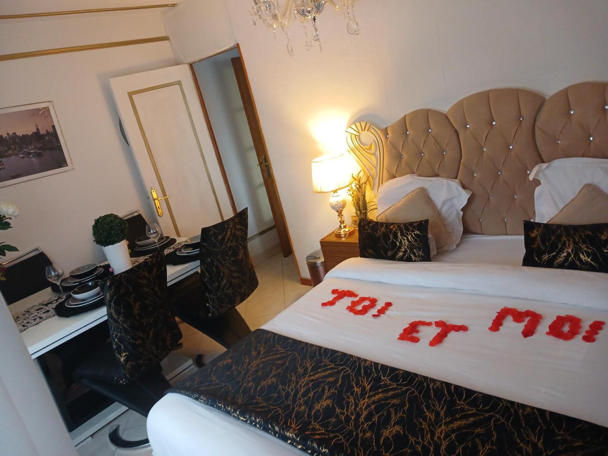 Paradis Chambres D'Hotes Proche Paris - Aeroport Charles De Gaulle Airport - Parc Des Exposition Villepinte - Dysnayland Paris. Tremblay-en-France エクステリア 写真